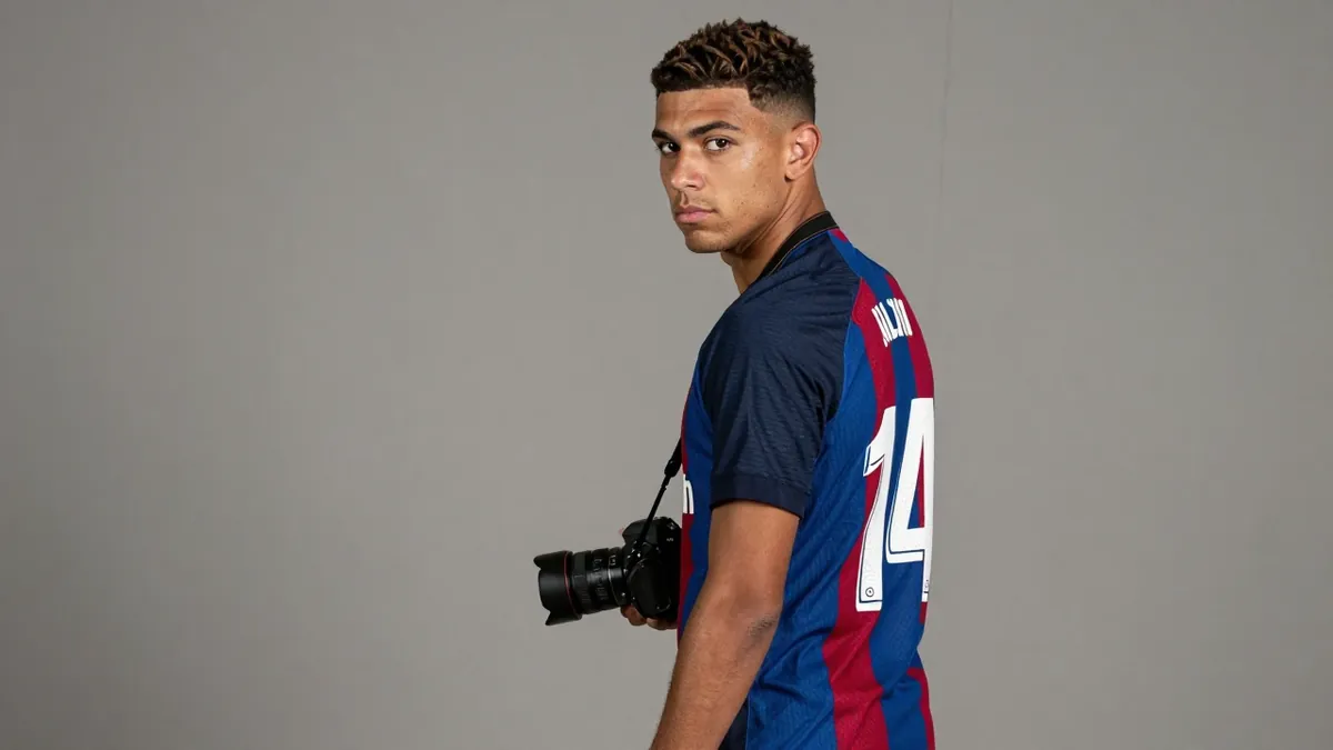Alejandro Balde requests transfer from Barcelona